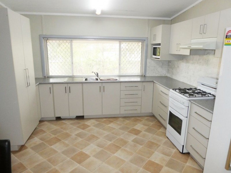 14 Holmes Street, Boulder WA 6432