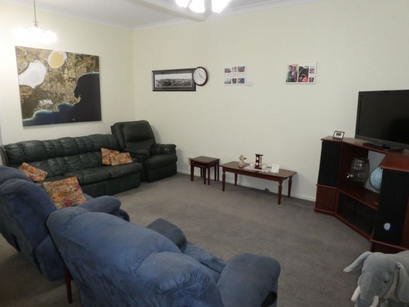 14 Holmes Street, Boulder WA 6432