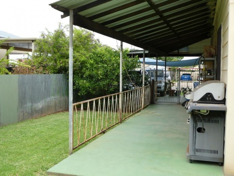 14 Holmes Street, Boulder WA 6432