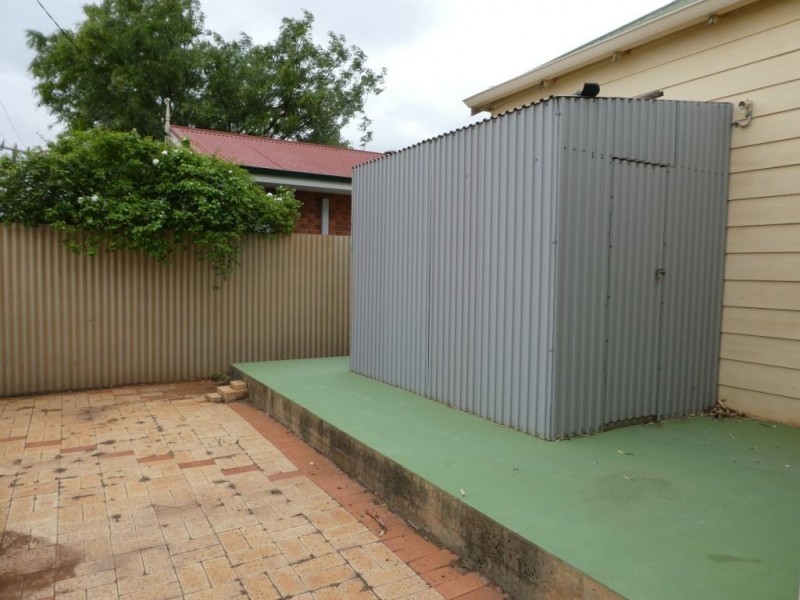 14 Holmes Street, Boulder WA 6432