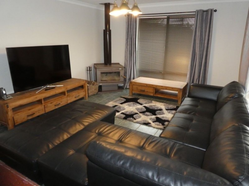 13A White Street, Kalgoorlie WA 6430