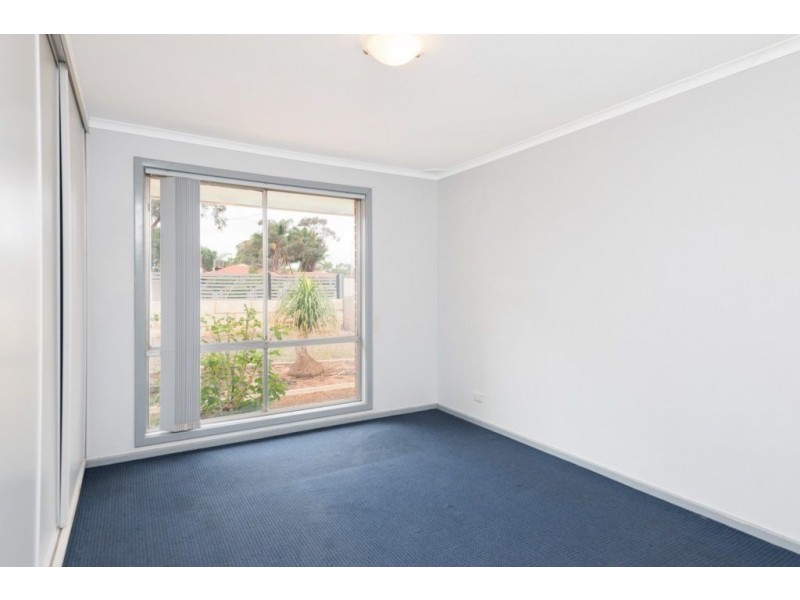 24 Edgar Street, South Kalgoorlie WA 6430