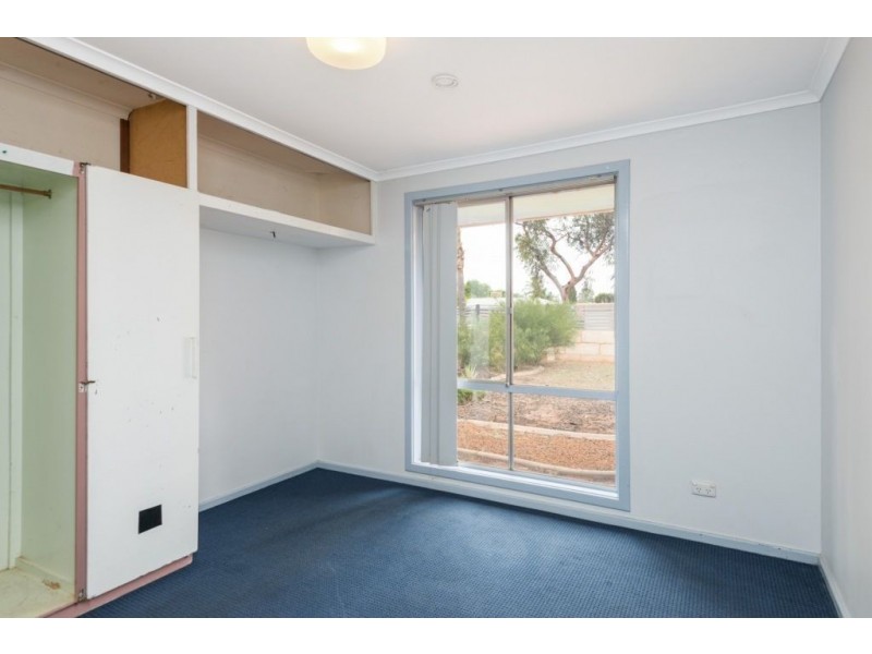 24 Edgar Street, South Kalgoorlie WA 6430