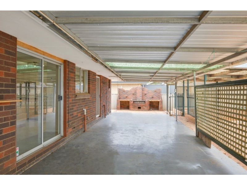 24 Edgar Street, South Kalgoorlie WA 6430