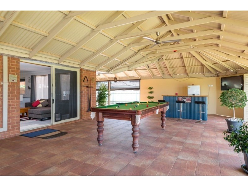 35 Cavalier Crescent, Boulder WA 6432