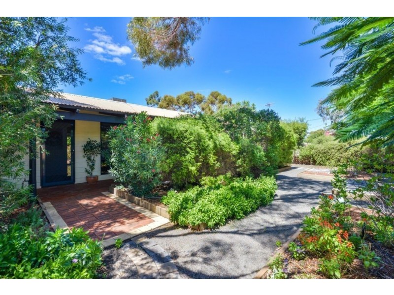 11 Sewell Drive, South Kalgoorlie WA 6430