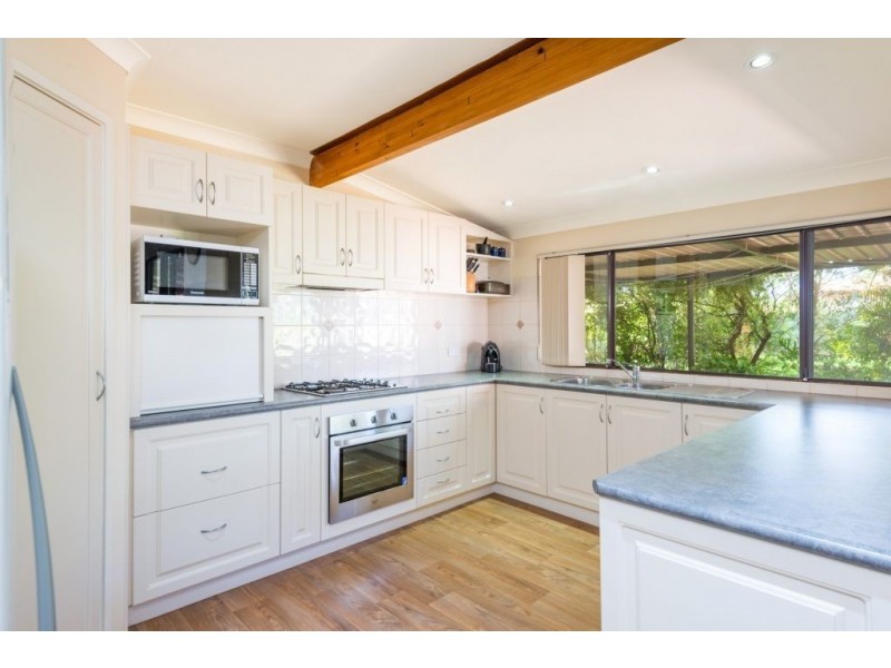 11 Sewell Drive, South Kalgoorlie WA 6430