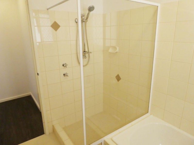 16 Joyce Drive, Boulder WA 6432