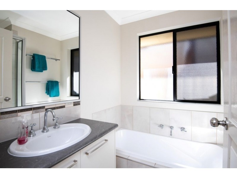 71A Davis Street, Boulder WA 6432