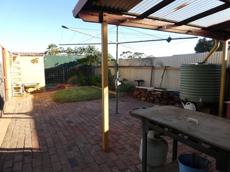 92 Piesse Street, Boulder WA 6432