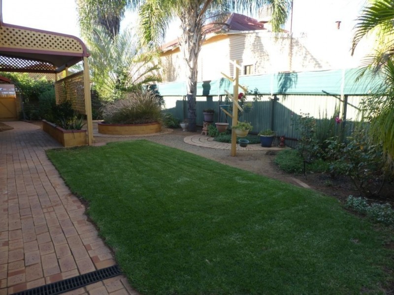 92 Piesse Street, Boulder WA 6432