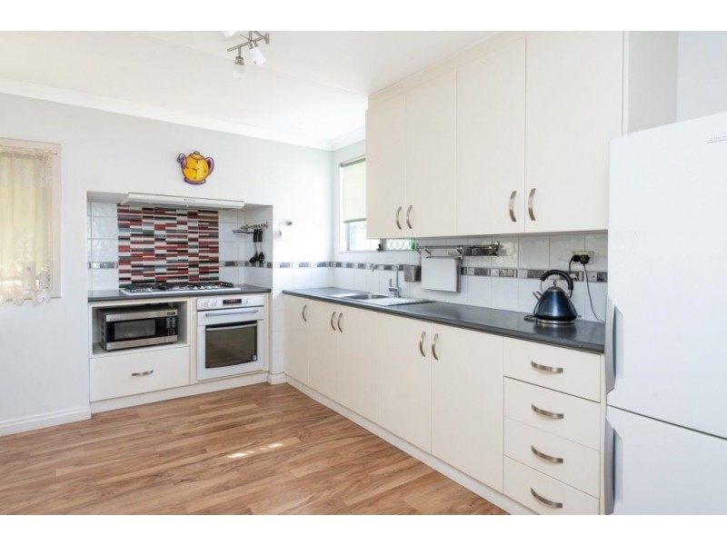 6 Millen Street, Boulder WA 6432