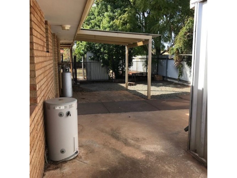 10 Compton Court, Hannans WA 6430