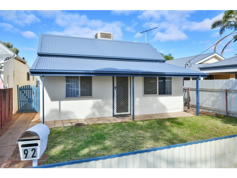 92 Forrest Street, Boulder WA 6432