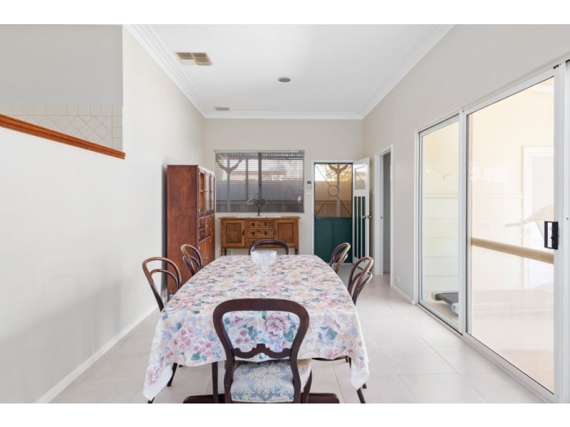 86 Ward Street, Lamington WA 6430