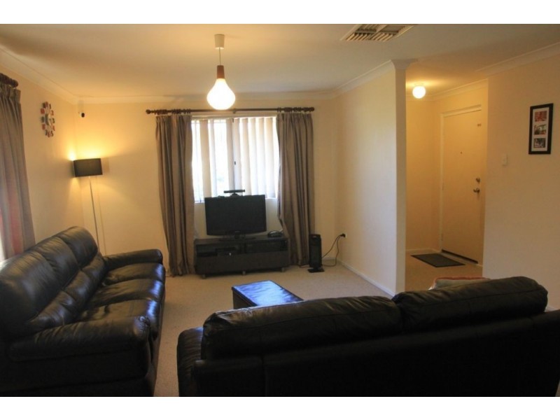 10 Flanagan Parade, Hannans WA 6430