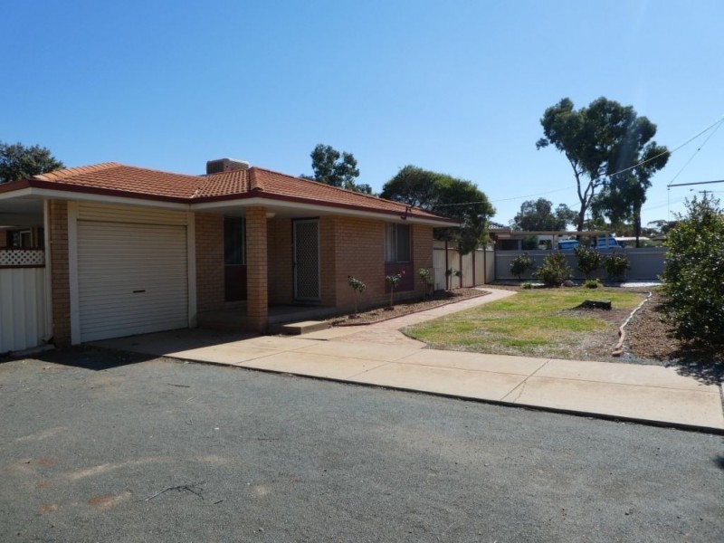 10 Flanagan Parade, Hannans WA 6430