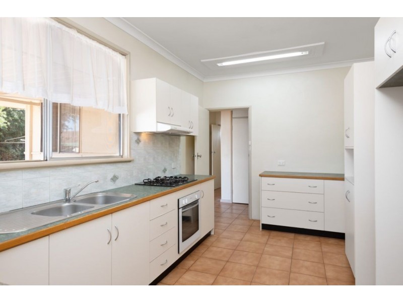 116 Ward Street, Lamington WA 6430