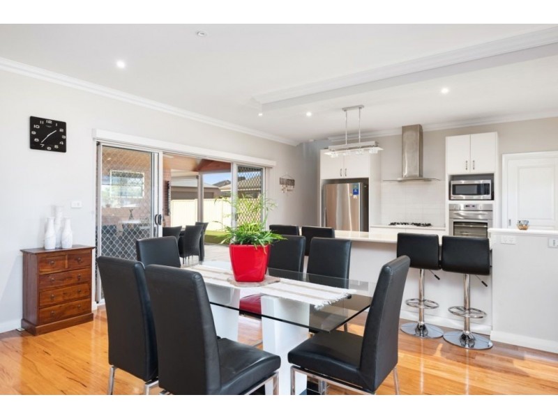 118 Aslett Drive, Karlkurla WA 6430