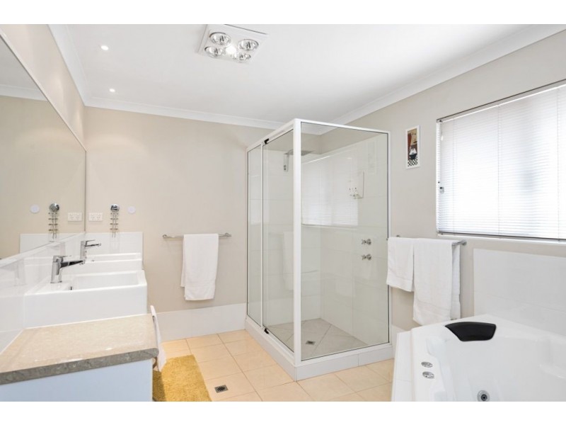 118 Aslett Drive, Karlkurla WA 6430