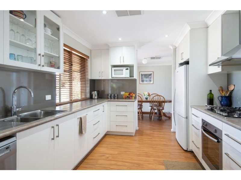 2 Jugan Place, Hannans WA 6430