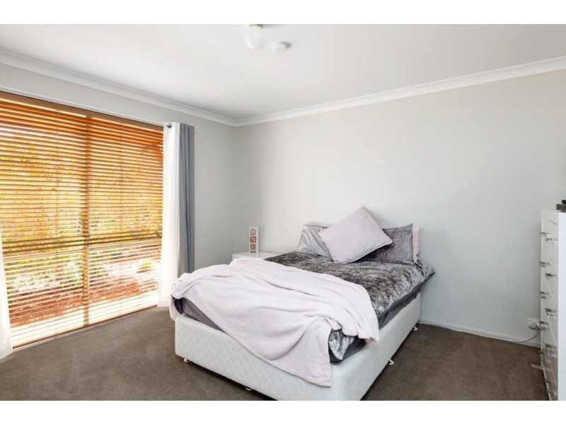 2 Jugan Place, Hannans WA 6430
