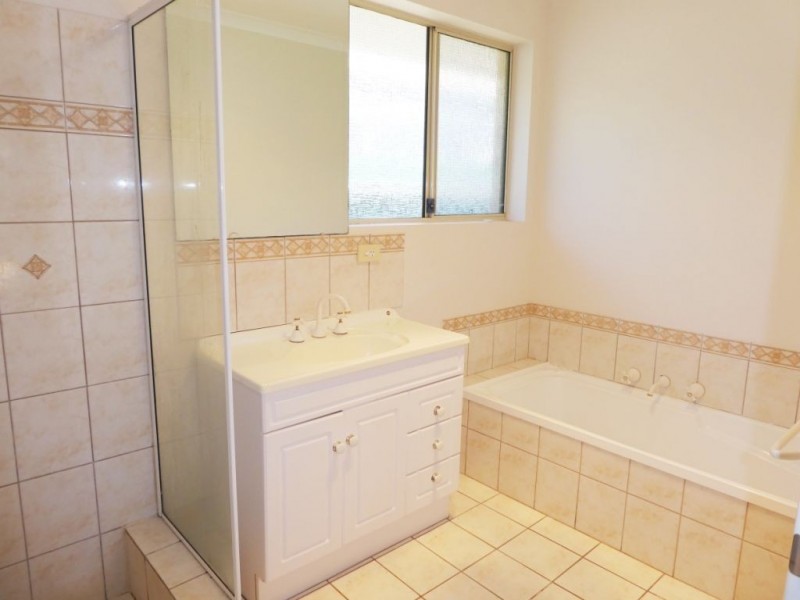 1/21  Tupper Street, Boulder WA 6432