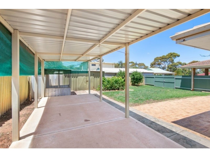 12 Kirwan Court, Hannans WA 6430