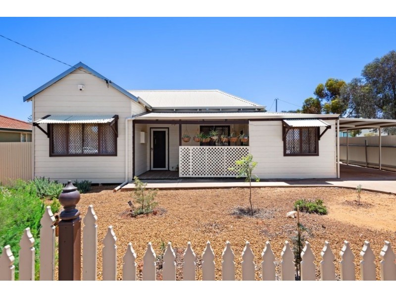 153 Wittenoom Street, Victory Heights WA 6432