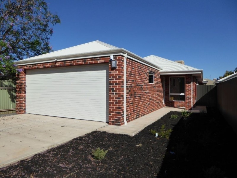 333A Collins Street, West Lamington WA 6430
