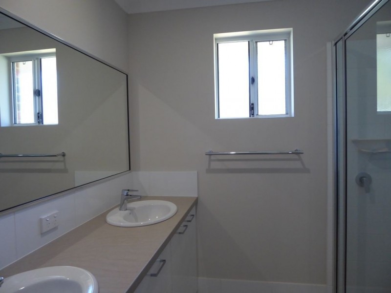 333A Collins Street, West Lamington WA 6430