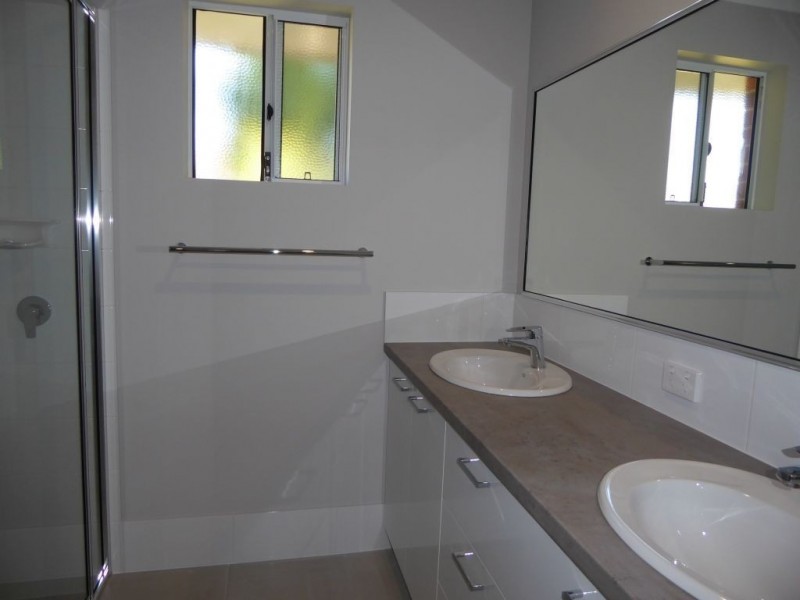 333B Collins Street, West Lamington WA 6430