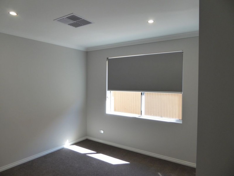 333B Collins Street, West Lamington WA 6430