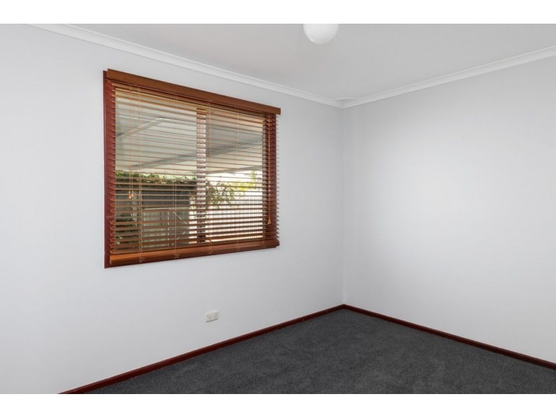 143 Addis Street, West Lamington WA 6430