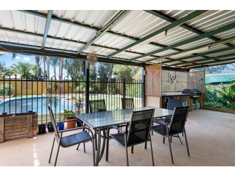 11 Rainsford Loop, Boulder WA 6432