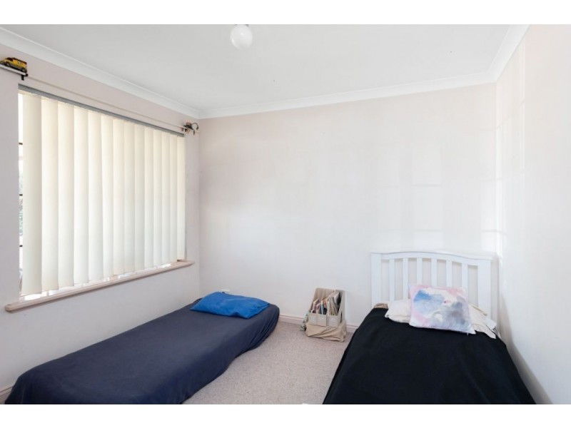 28B Azamor Drive, Boulder WA 6432