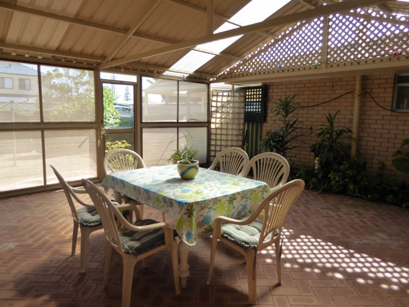 42A  Smythe Street, Rockingham WA 6168