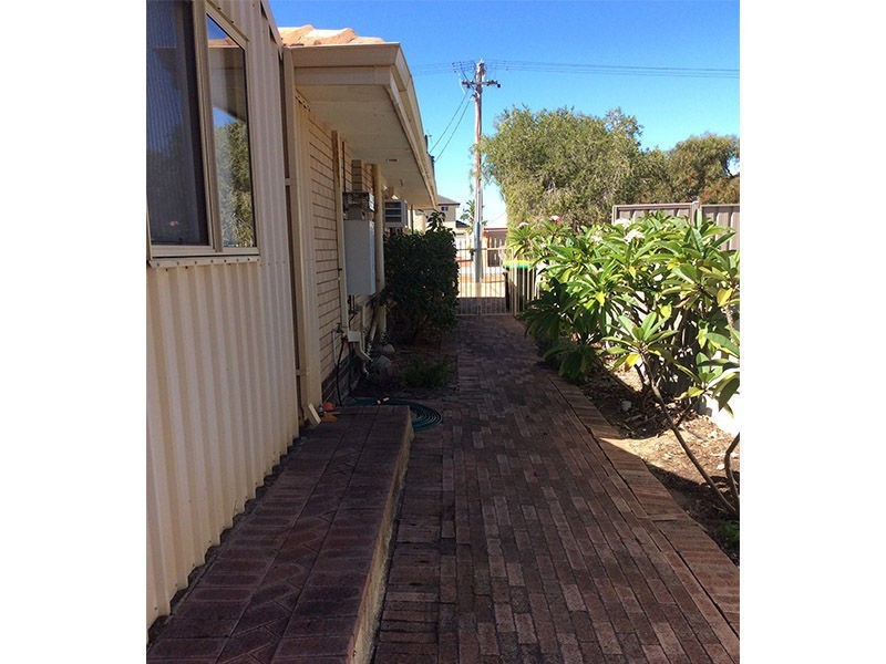 42A  Smythe Street, Rockingham WA 6168