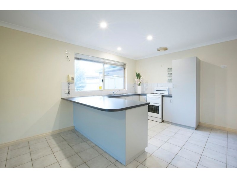 8 Killington Crescent, Boulder WA 6432