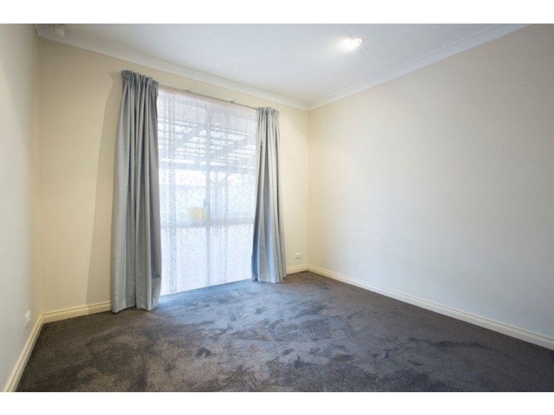 8 Killington Crescent, Boulder WA 6432