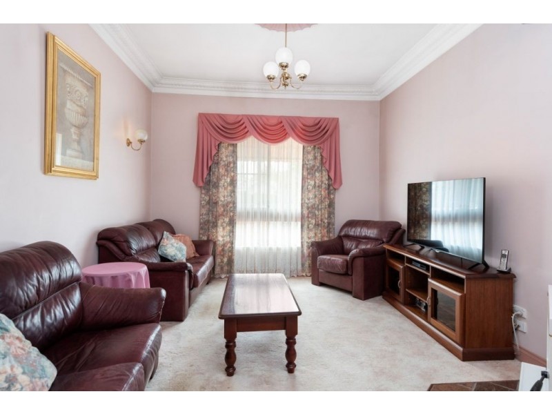 88 Lyall Street, Lamington WA 6430