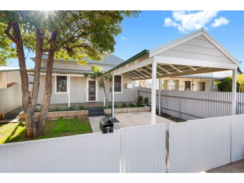 7 Rhodes Street, Kalgoorlie WA 6430