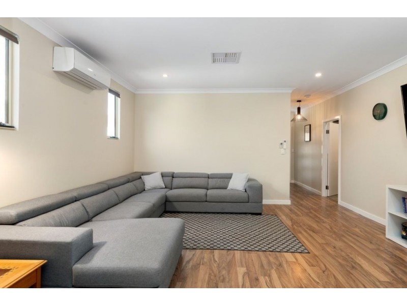 7 Rhodes Street, Kalgoorlie WA 6430