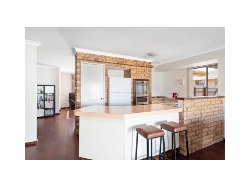 5 Wyllie Way, Hannans WA 6430