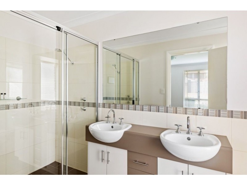 6 Henderson Drive, Somerville WA 6430