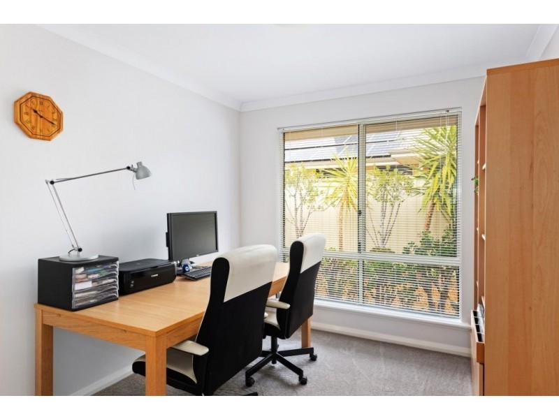 6 Henderson Drive, Somerville WA 6430