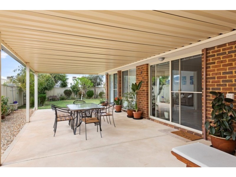 6 Henderson Drive, Somerville WA 6430