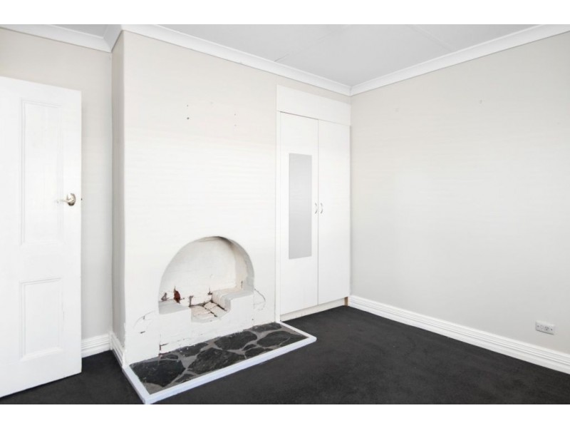 90 Addis Street, Lamington WA 6430