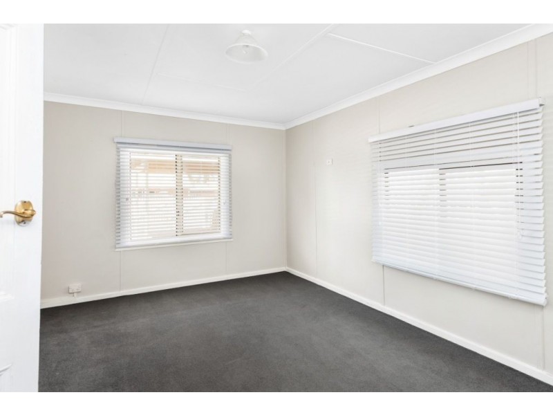 90 Addis Street, Lamington WA 6430