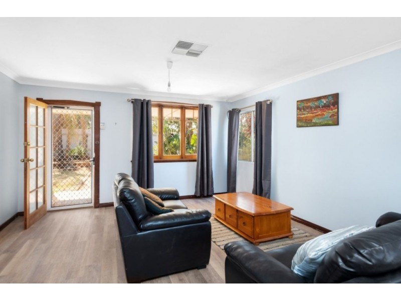 10 Plumer Street, Williamstown WA 6430